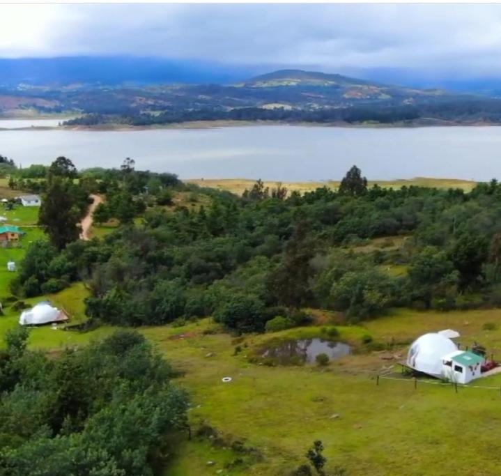 Glamping La Villa Ґуатавіта Екстер'єр фото